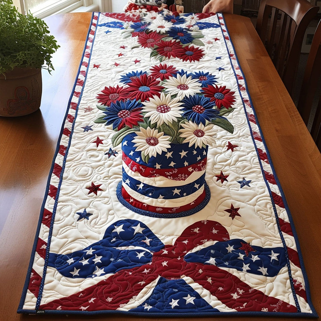 Patriotic Quilted Table Runner NCU0VT123