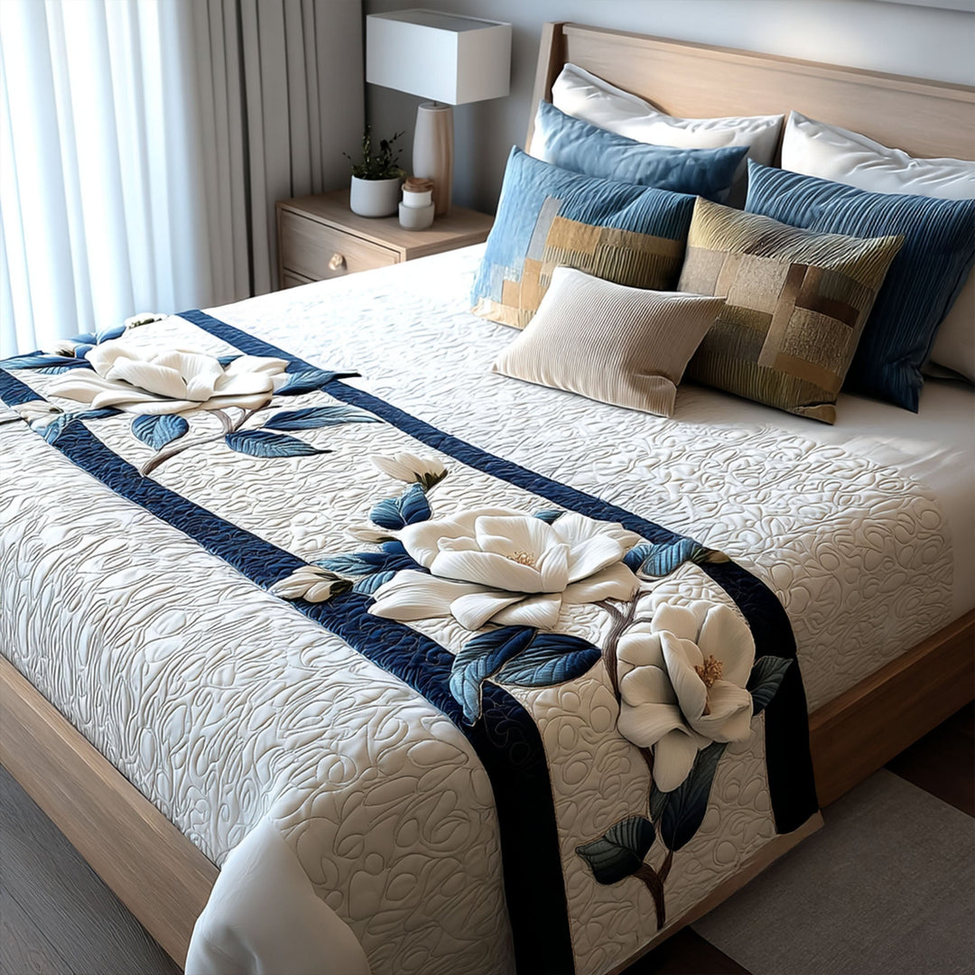 Magnolia Tranquil Quilted Bed Runner NCU0PT7893